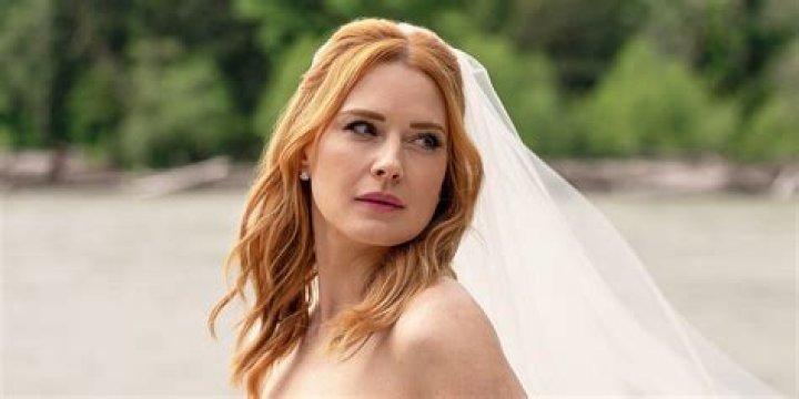 Alexandra Breckenridge net worth Alexandra Breckenridge net worth