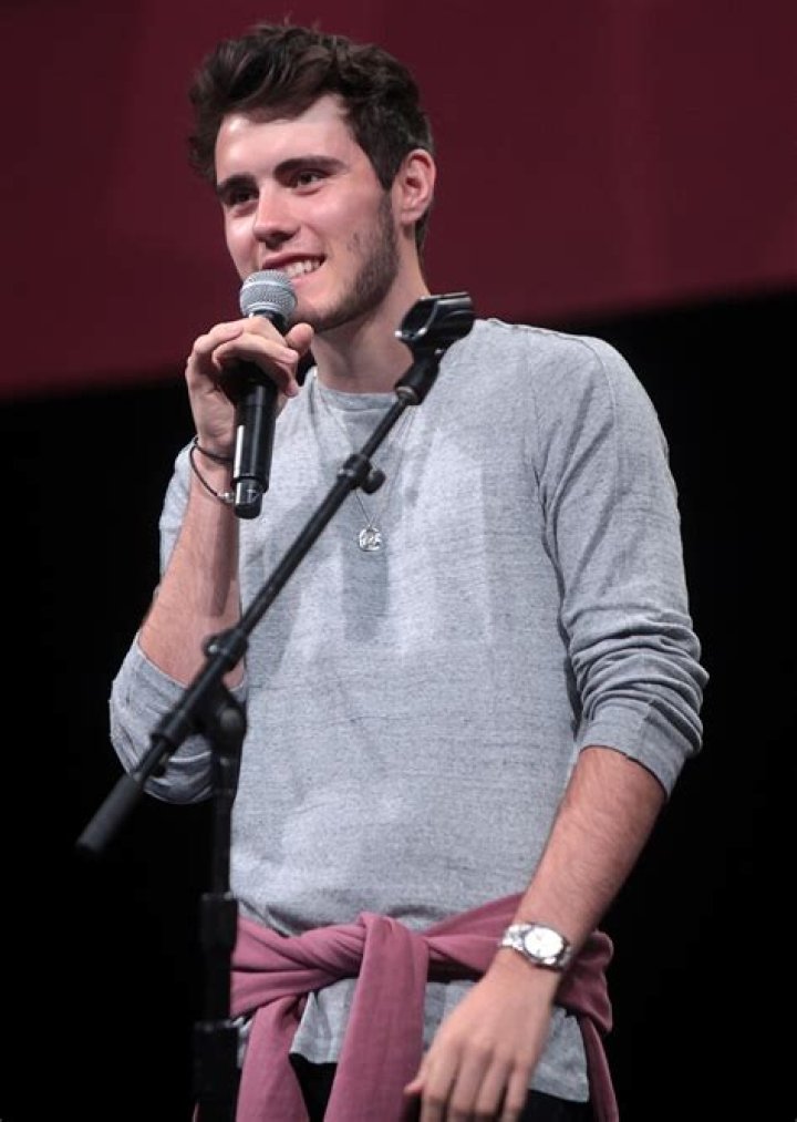 alfie deyes career alfie deyes career