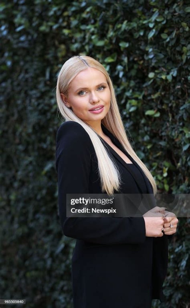Alli Simpson