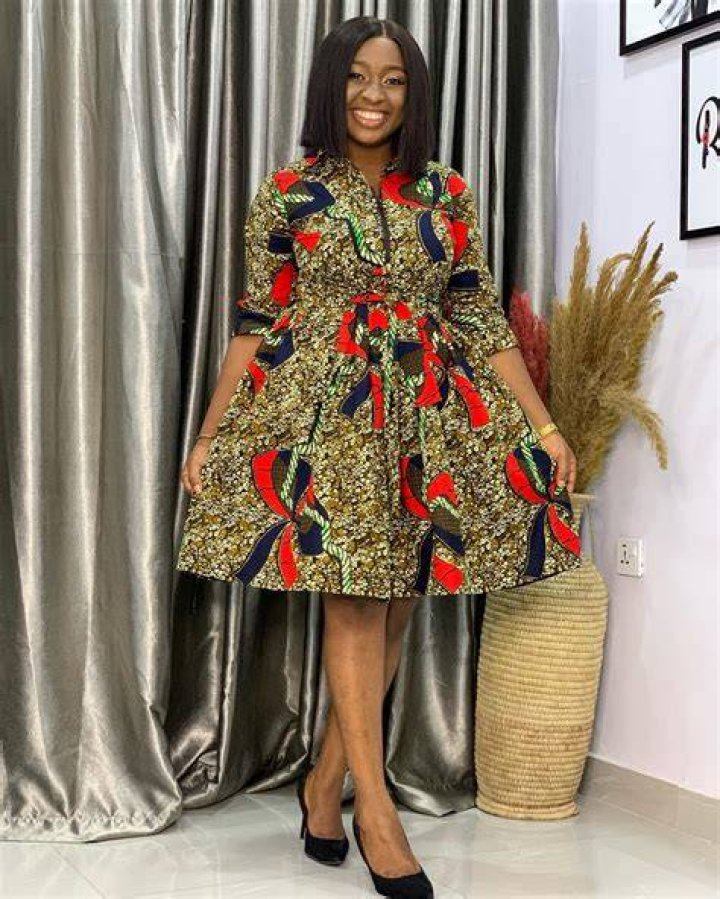 Ankara dress with short chiffon wavy sleeves