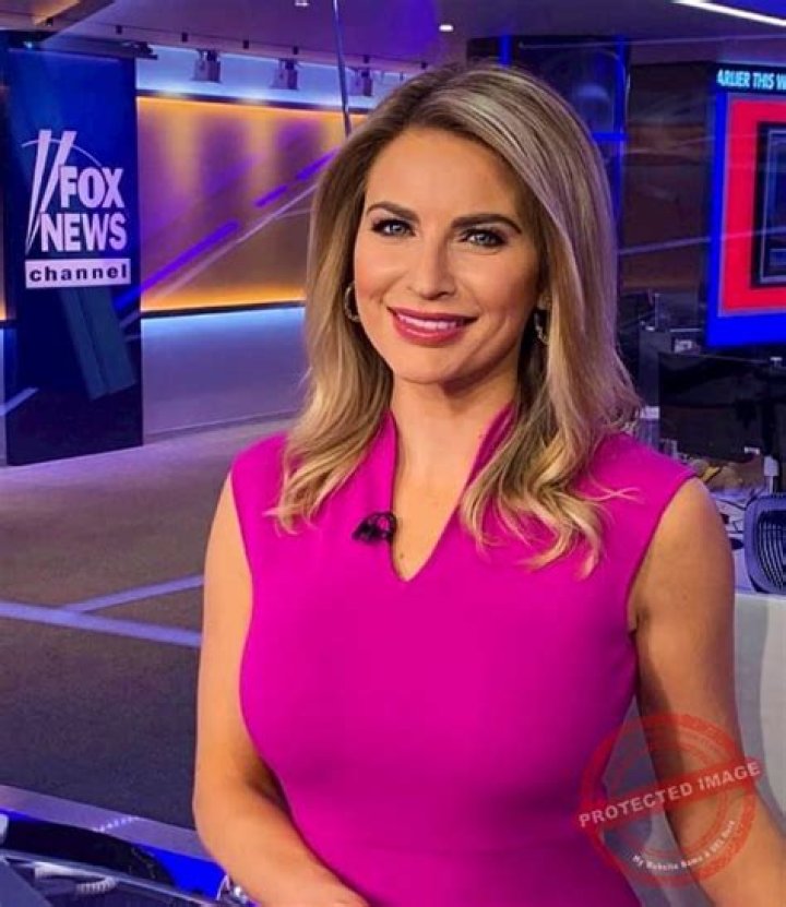 Ashley Strohmier Age, Fox News, Wiki, Bio, Married, Eyes 1 Ashley Strohmier Age