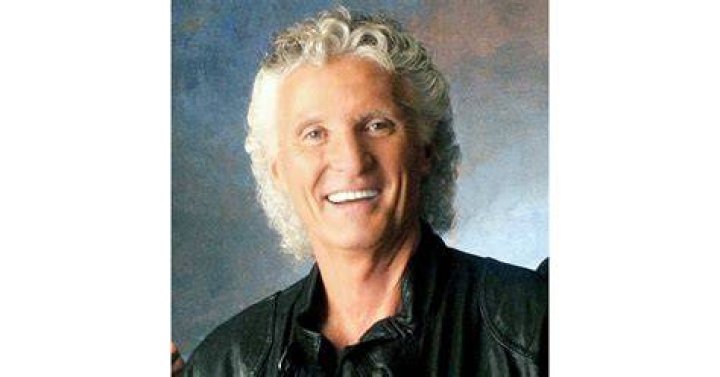 Don Brewer also starred in Mud Cats