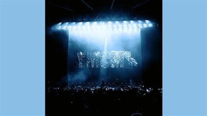 Drake - Yebba's Heartbreak [One More Smile] [Extended] (feat. Yebba) - yebba live