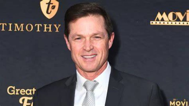Eric Close Philanthropy and Volunteering Eric Close Philanthropy and Volunteering