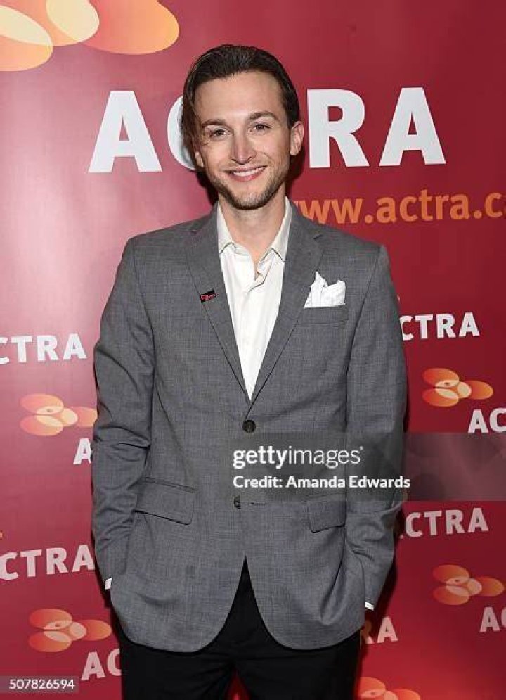 Jeremy Ferdman posing for a photo (Source IMDb)