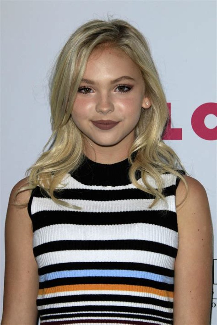 Jordyn Jones's Photo