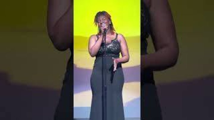 My 16yr old singing Yebba&rsquo;s &ldquo;My Mind&rdquo; at her school talent show. - Yebba Live