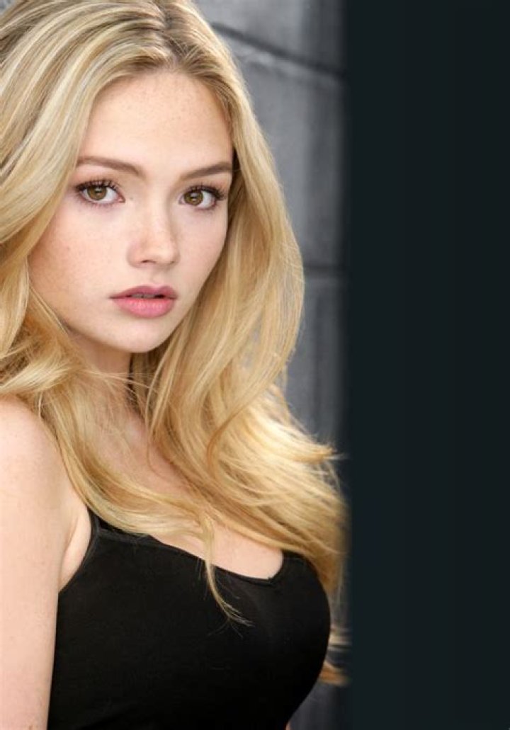 Natalie Alyn Lind Net Worth Natalie Alyn Lind Net Worth