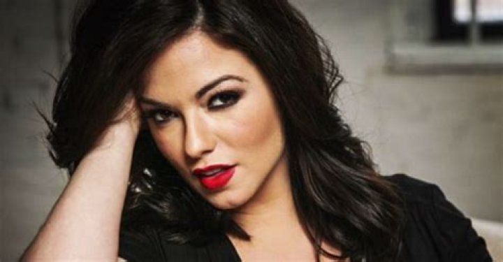 Natalie Egenolf Age, Husband, Wikipedia, Salary, Height 1 Natalie Egenolf Age