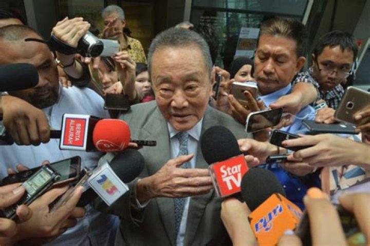 Robert Kuok Political Involvement