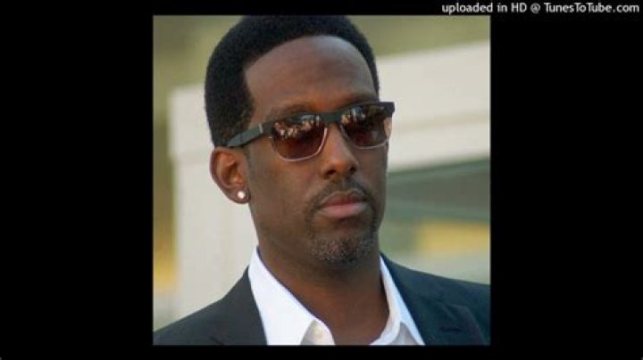 Shawn Stockman - Hot Thing (Extended Mix By @leeleetsnmi) - soundtrack film 17 again